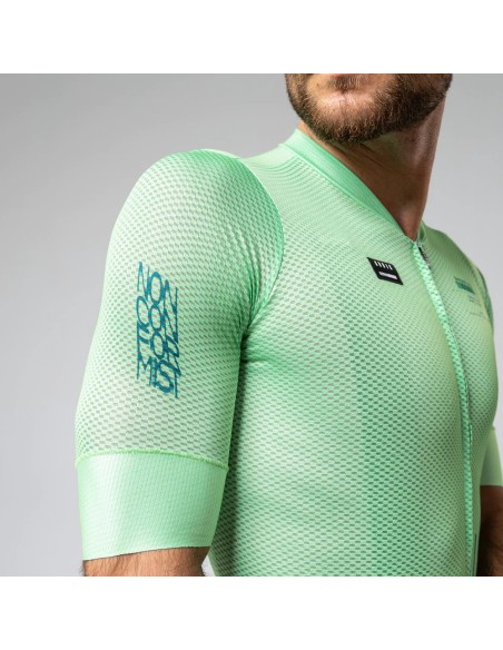 MAILLOT GOBIK MANGA CORTA CARRERA 2.0 MANTIS